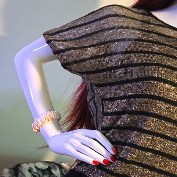 ✨️ 2-Layer Shirt Lace & Stripes Gold and Black by Kate Collection - Picture 5 of 15